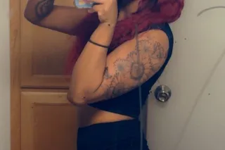Your 5'0 foot fantasy😘 incalls/outcalls available - Image 4