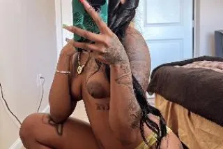 deep throat 😩 squirter 💦 super tight 🐱 - Image 10