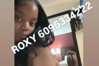 HORNY EBONY TEEN 🙈 READY TO FU... - Image 1