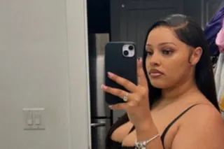 🥰SEXY💦SPANISH😉😋JUICY😍BOOTY!! -... - Image 2