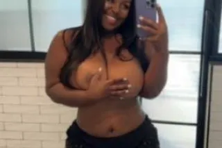 (iphone users only) AMERICAN GODDESS $150-500 car meets Prefer under 25 - Image 8