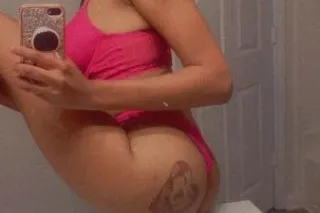 daddies bad little girl 😩🫴🏽 - ... - Image 4
