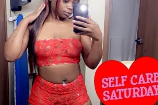 SEXY IS BACKK ❤ 3 girl special... - Image 2