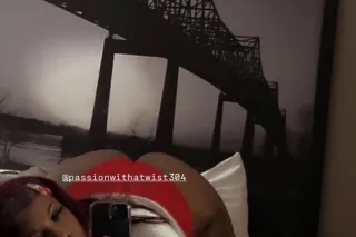 💋✨ 💦👅SloppyHead Holiday🩷Wanna ... - Image 1