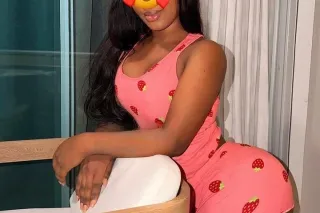❤😈ON❤Come and enjoy this gorge... - Image 1