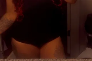 contebt abd facetime shows off... - Image 2
