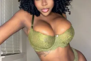 💕🔥🔥 BIG BOOB BADDIE🫶🏾💕NEW IN TOWN‼ - Image 5