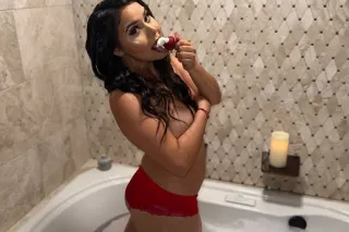 IM HERE TO SATISFY U BABY 🥰💦 MUST BE DEPOSIT READY 🤑😘 i offer Content & Dinner dates & facetime shows & Shopping dates - Image 11