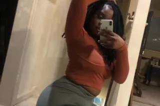 come pound my pussy until i cum on your dick - Image 5
