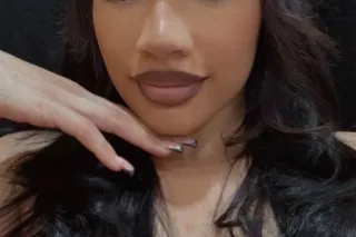 Mexican Jamican Mixed Beauty -... - Image 4