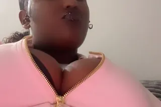 sexy and seductive sex doll hosting 💋 - Image 2