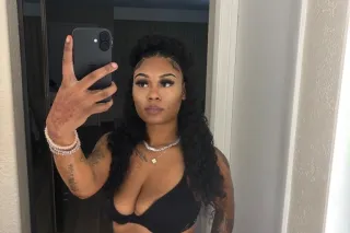 Let me come please you baby ❤ - Image 1