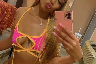 NEW IN TOWN 💎 Sweet sexy 🍭 petite princess 👑 - Image 4