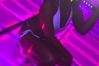 naomi godde$$ - Image 5