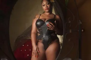 The ReddKink Experience 👠👅 Vir... - Image 2