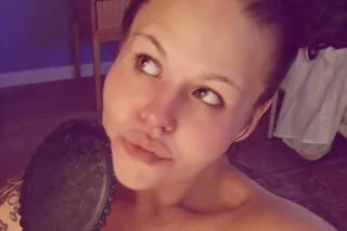 whats a hookers favorite day o... - Image 4