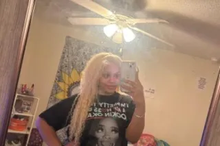 Bored af 😌Lets hangout 💦💦🥰🍑 - ... - Image 2