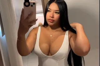 🤤Rica Colombiana Con Teta y Cu... - Image 3