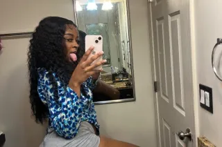 New in town😍💦 - Image 5