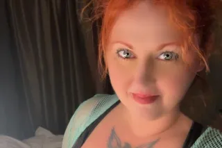 🔥Thick n Pretty RedHead w/a Ma... - Image 1