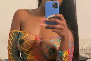 💧💋 doing doubles with a latina... - Image 2