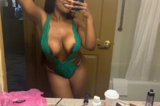 YOUR CHOCOLATE FANTASY - 22 - Image 3