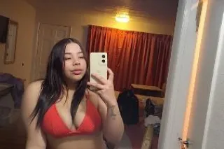 Nicole - Image 2
