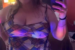 Cum play with the Big Titty Snow Bunny - Image 9