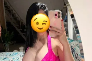 I'm a new girl in town🍀 I'm in... - Image 4