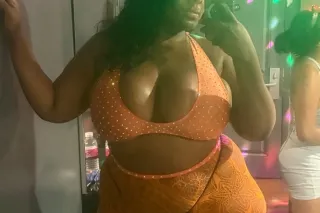 one night only 😜🙃😍💕 👯♀ - Image 2