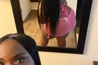 "Voluptuous & VIP: The Ultimate BBW Experience" - Image 7