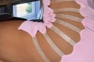 SEXY HOTT MILF WITH CURV3S ON ... - Image 2