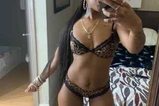 💋SEXYY BLASIAN😋👉Outcall🚗Carfun... - Image 4