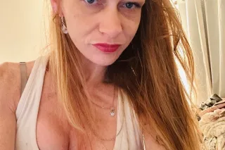 Strawberry-Blonde/Blue Eyed Southern Bell! No Deposit, no bs! Party Friendly - Image 9