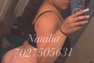 Tall, Busty & Beautiful 💋All N... - Image 4
