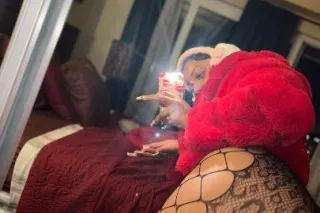 YOUR FAVORITE THICKEBONY LIGHTSKIN👅🫦 - Image 5