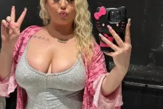 SNOWBUNNY READY TO FUCK - 25 - Image 3