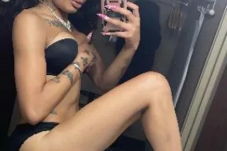 InCalls and OUTCALLS 💓 BOOK AHEAD Ask For Celine **Visiting 02-21 / 02-23** 🚗 - Image 1