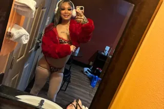 sexy petite mixed asian 😘😘frea... - Image 2
