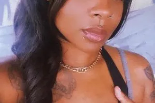 SUNDAYYY!!😉Specials!!!🤏🏾💵INCALLS & OUTCALLS !! Mariah100% REAL!! Available 24/7👅💦🍆SUPER Wet💦SUPER Tight! Catch me while you can😻 - Image 1