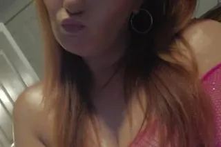 Beauty & Brains - Image 6