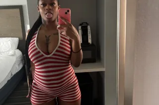 New Here 🫶🏼🥰 show me some love . Tight Wet 💦💦🤰🏾 Pregnant pussy - Image 4
