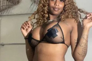 Outside warm but im warmer - Image 8