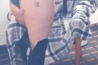 Naughty Librarian seeking stud... - Image 4