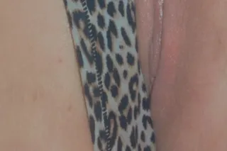 Thick & Juicy Fun Sized Cutie - Image 10