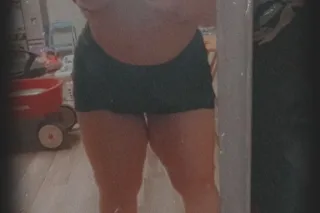 Thick & Juicy Fun Sized Cutie - Image 9