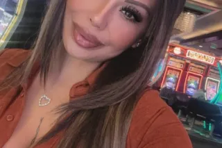 sin city babe; CUM HAVE FUN - Image 3