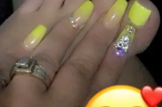 im available 👀 sexy BBW Moni 👀... - Image 3