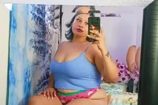 2 girl special!!! come have fu... - Image 4