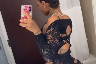 Exotic Petite Bombshell 😍💦 100... - Image 3